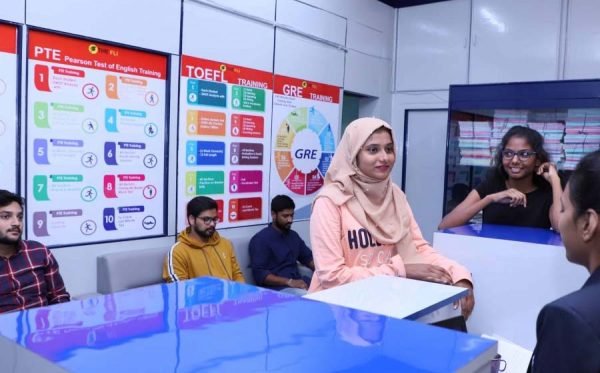 Why Students Should Choose IELTS Coaching in Chandigarh