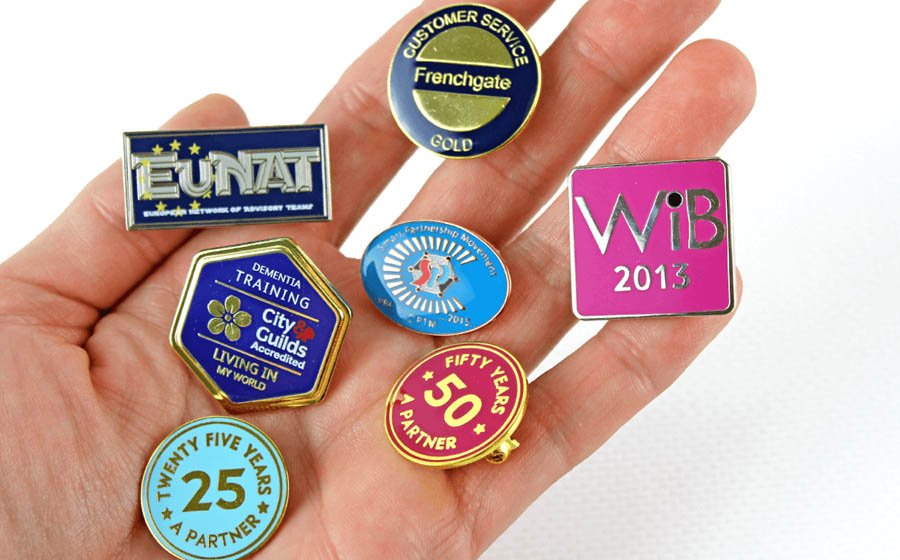 A Guide to the Enamel Badge for Brand Promotion
