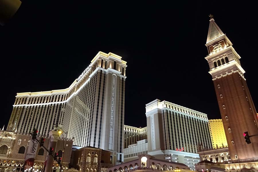 How to Have the Best Time While Visiting Las Vegas
