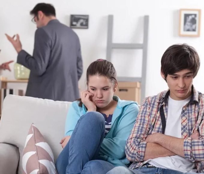 How to Help Teens Deal with Divorce
