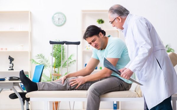 See a Doctor After a Car Wreck