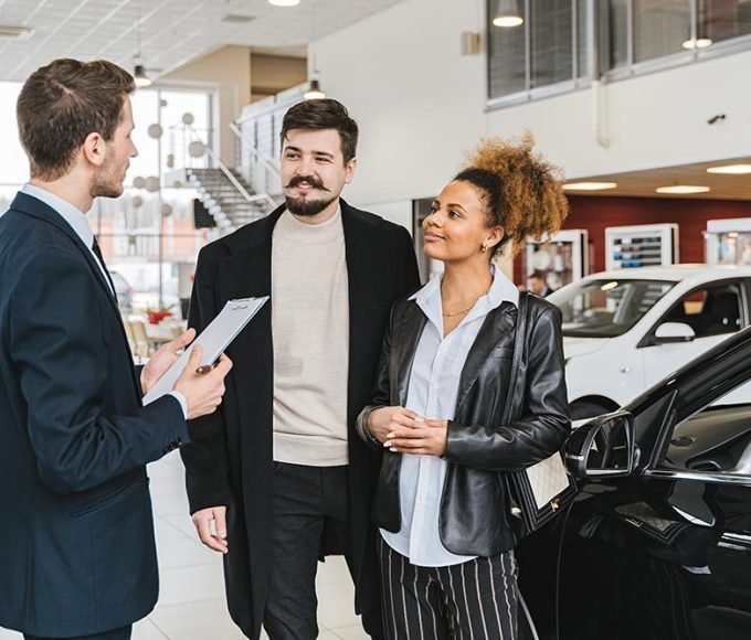5 Benefits of Buying Your Car from a Dealership