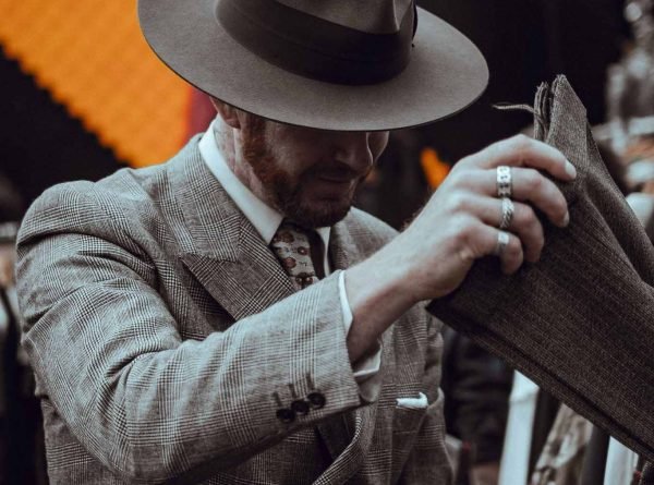 6 Must-Have Fashion Accessories in 2023 for Every Man