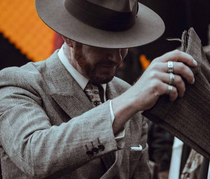 6 Must-Have Fashion Accessories in 2023 for Every Man