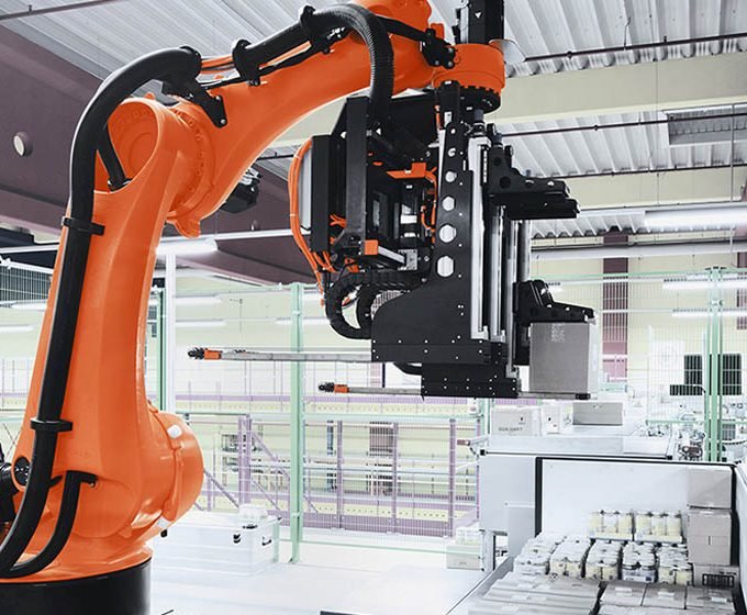 The Benefits and Challenges of Technology in Architecture