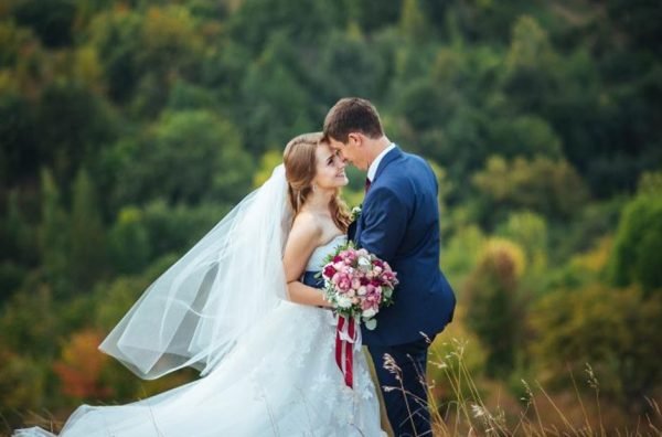 Cost-Conscious Destination Weddings