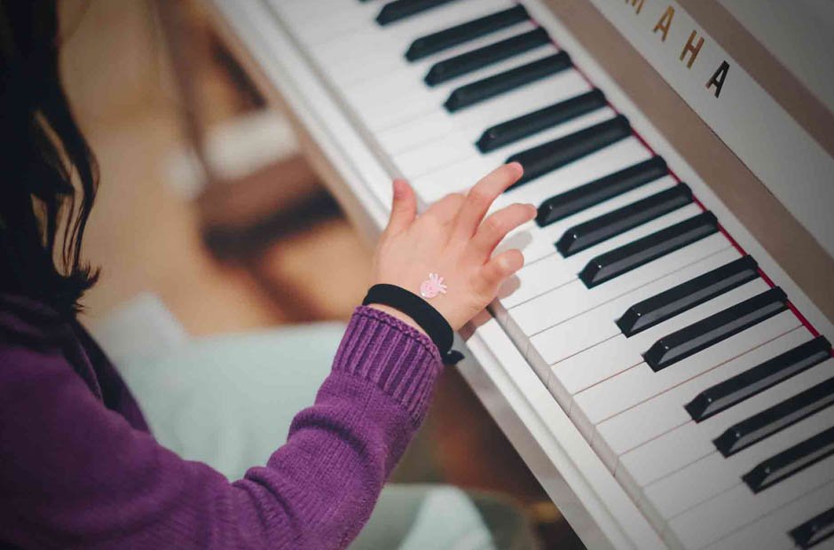 Keyboard Classes in Developing Musical Talent