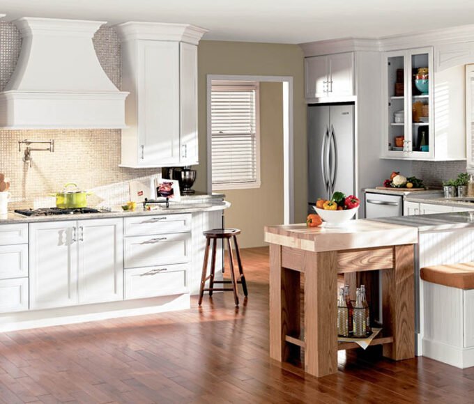 choosing white kitchen cabinets