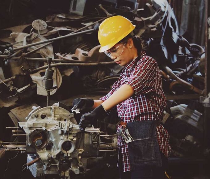 10 High Paying Trade School Jobs For People Without a Degree (1)