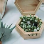 8 Creative Ways to Wear Jewelry with Formal Outfit