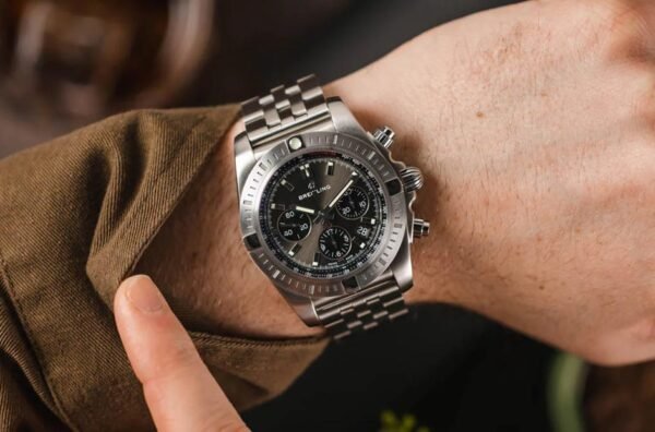 Watch Trends and Predictions in 2023