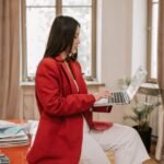 5 Side Hustles That Will Allow You to Be Your Own Boss Someday