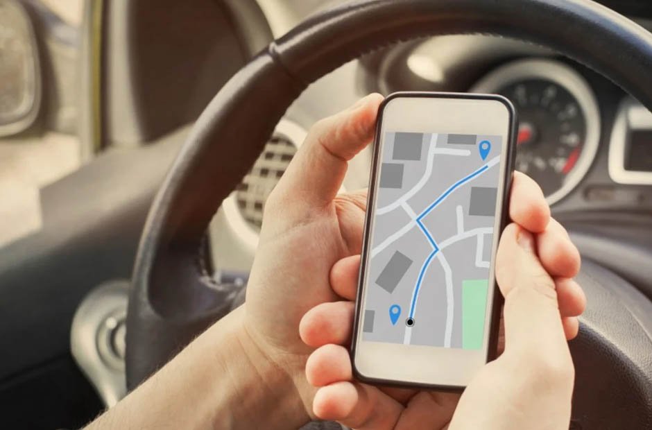 GPS tracking features that every car owner