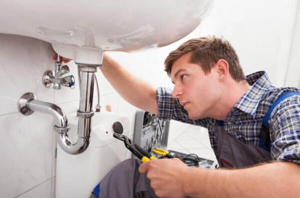 Plumber in Huntington Beach