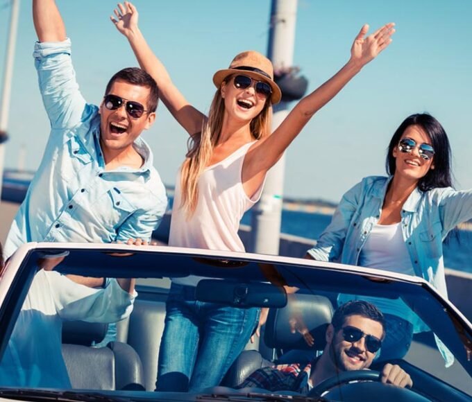 Tailored Car Rental Services for Tourists in Dubai Marina