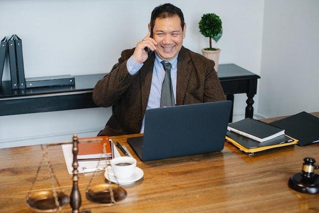 6 Benefits of Cloud Services for Modern Law Firms