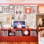 Walls into Galleries
