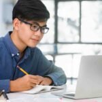 How Does an Online Degree Look on a Resume