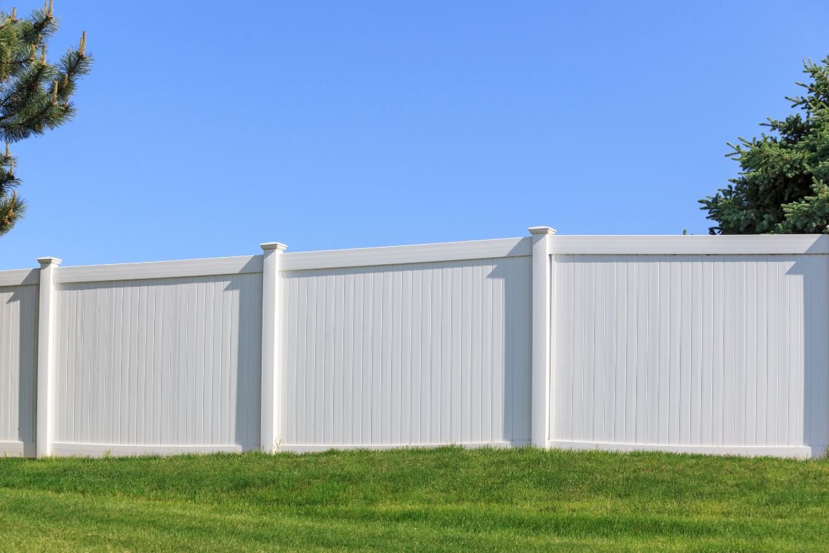 Vinyl Fencing