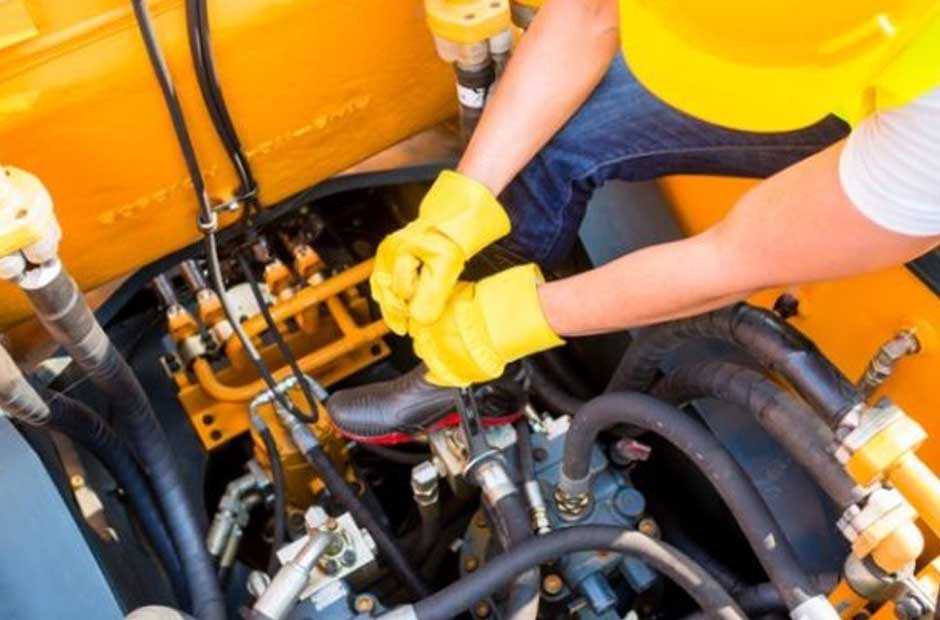 Construction Equipment Service Maintenance