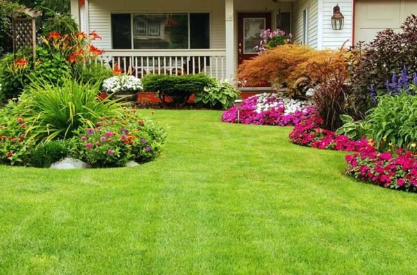 Landscaping Maintenance Services and Their Benefits