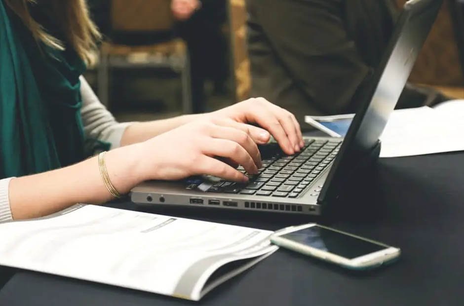 Online Research for College Assignments