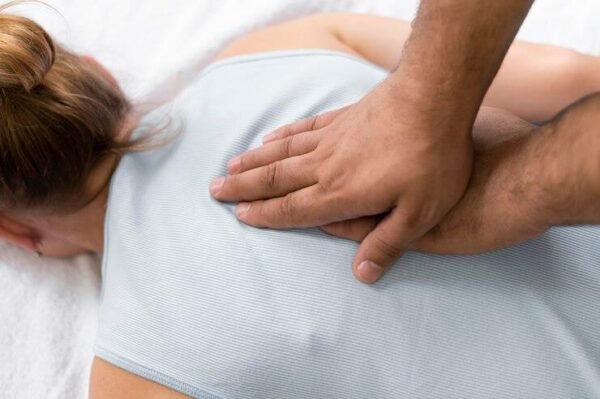 The Process of Full Body Adjustment by a Chiropractor