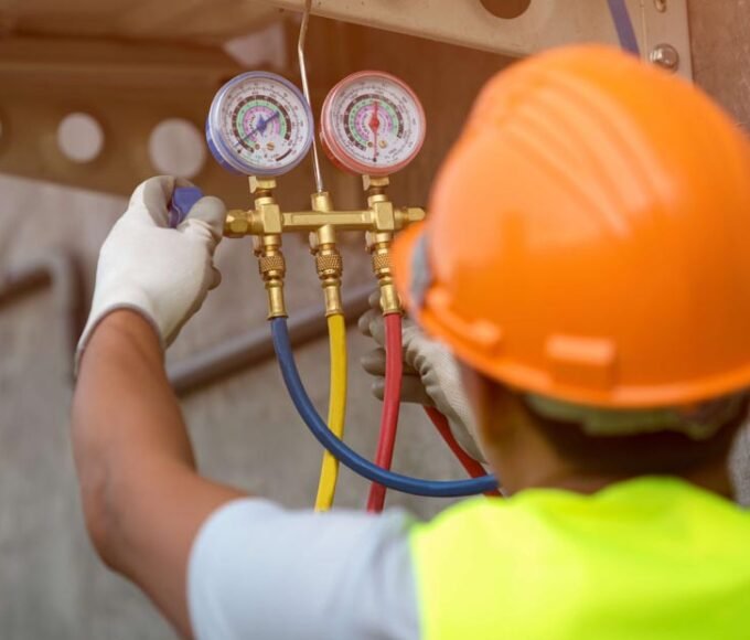 How HVAC Contractors