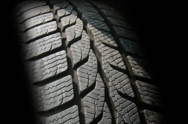 5 Signs You Need to Replace Your Car Tires