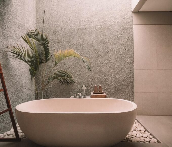 Creating an Industrial Bathroom Look