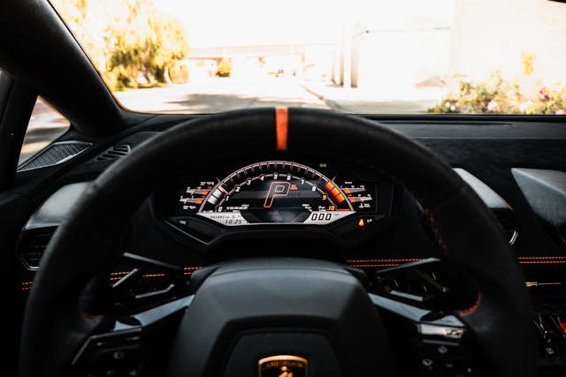 Gift the Thrill 5 Unforgettable Driving Experiences for Car Enthusiasts