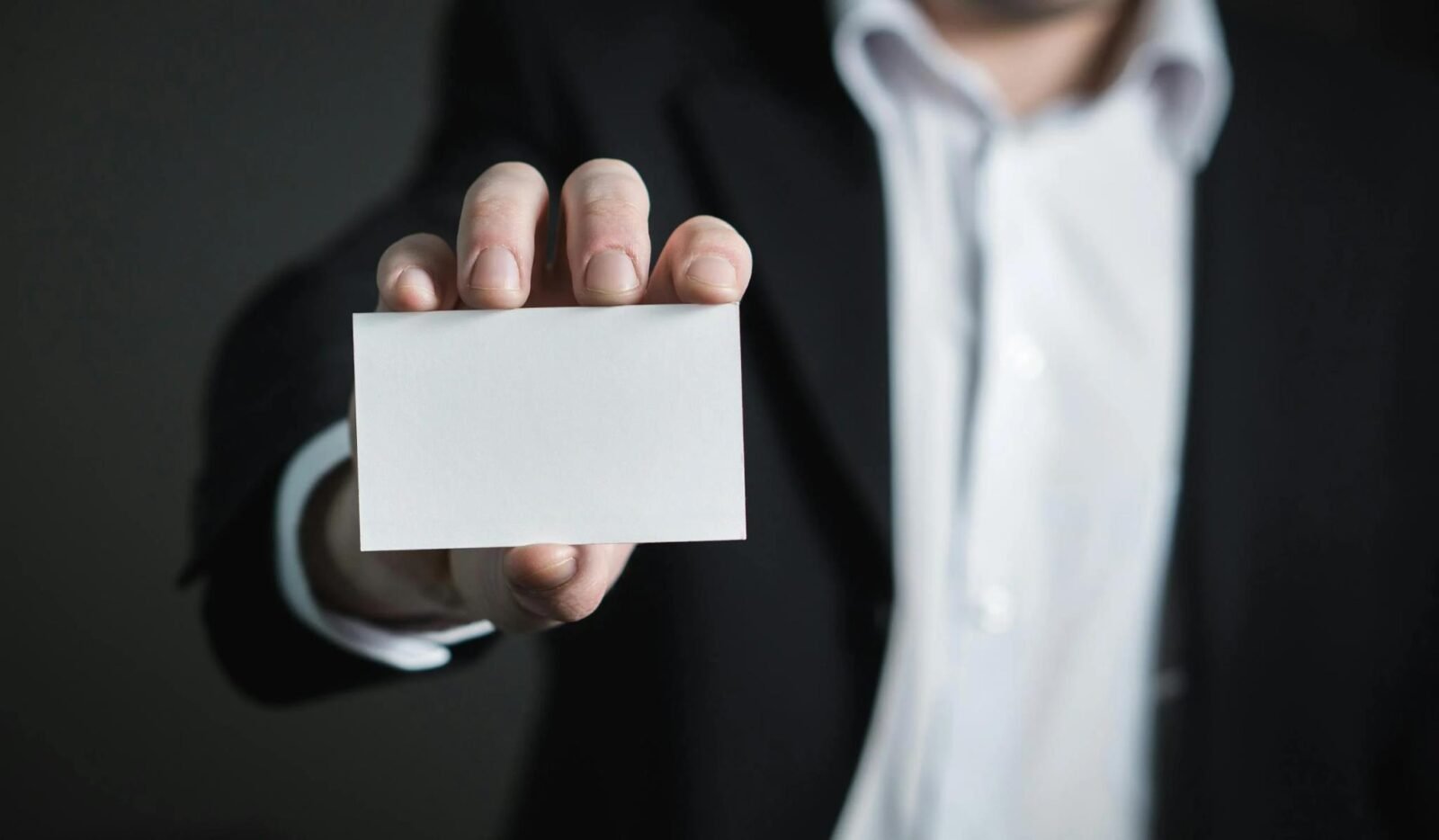 7 Common Mistakes To Avoid When Purchasing an ID Card Printer