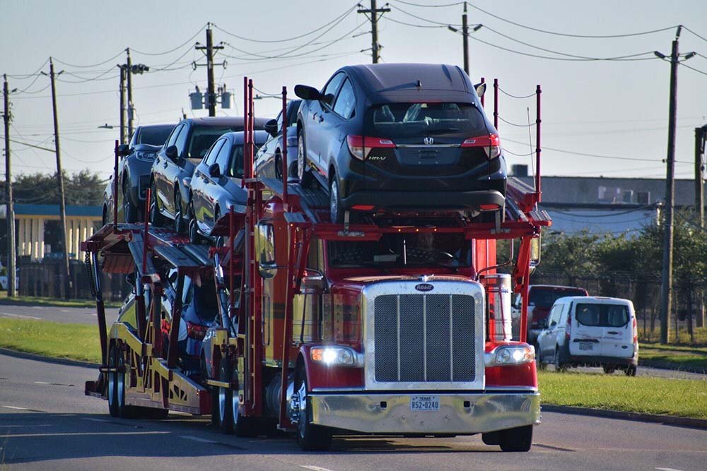How to Properly Load and Secure Vehicles on an Auto Hauler Trailer