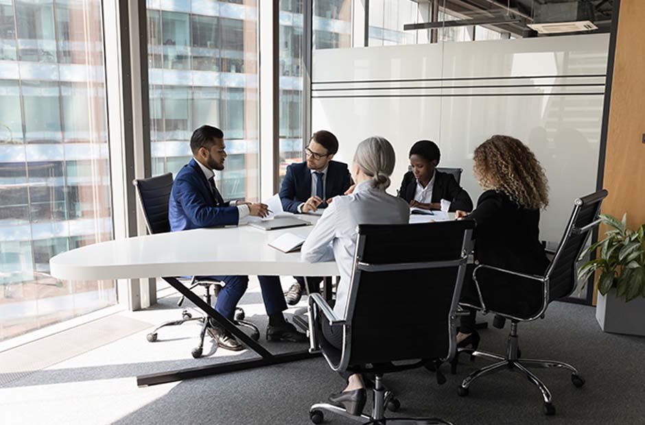 The Benefits of Leasing Office Space Over Buying