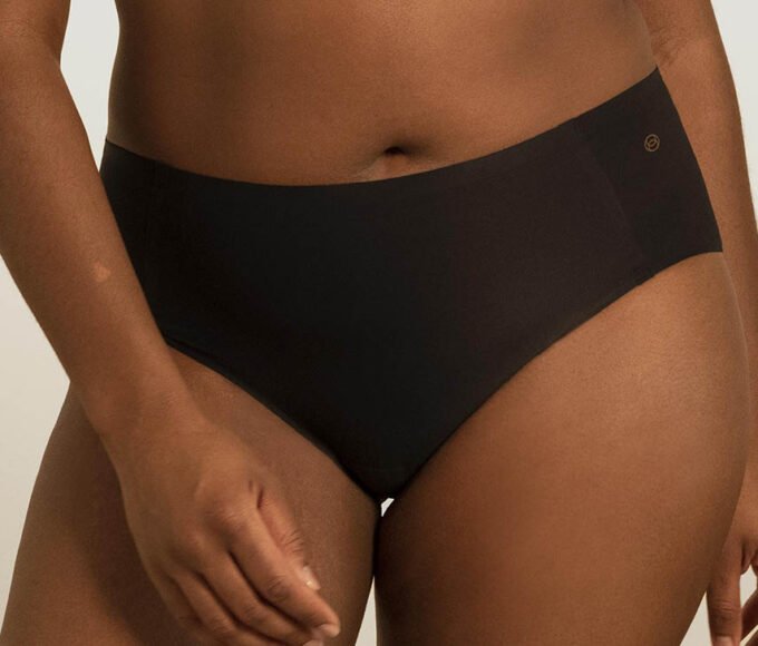 High Waisted Thong 2