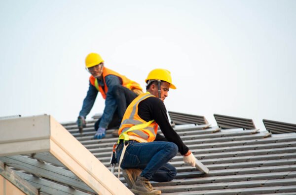 Roof Repair vs. Roof Replacement Services