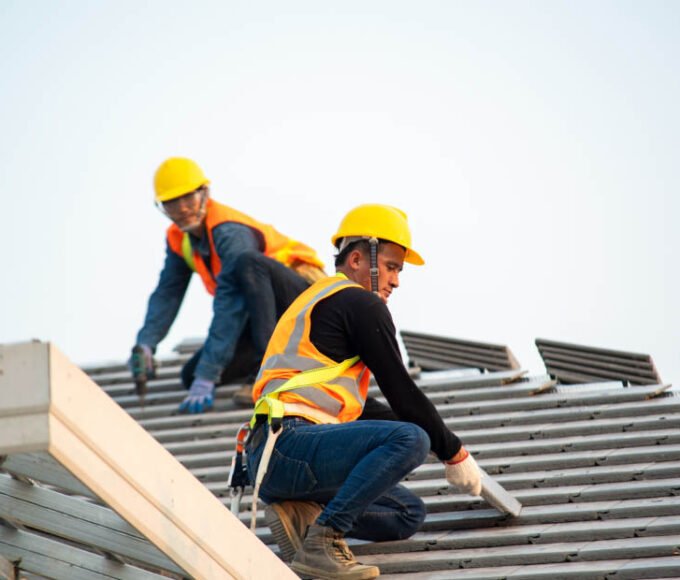 Roof Repair vs. Roof Replacement Services