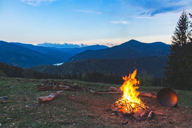 Glamping vs. Traditional Camping Which One Is Right for You