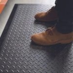 anti-fatigue mat can increase production and improve the health of office employees