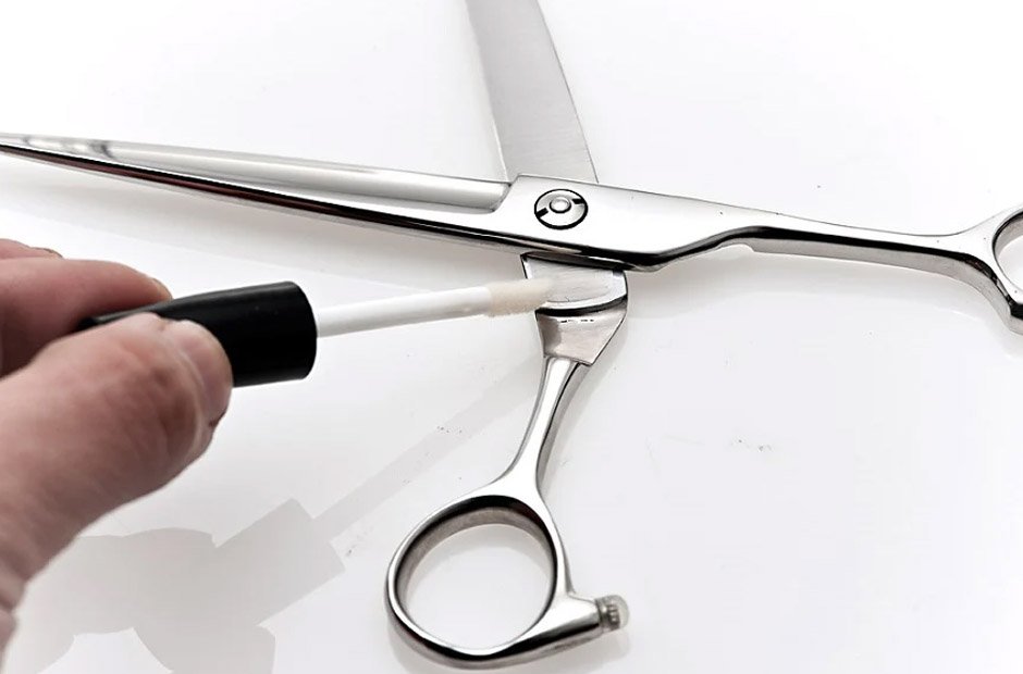 Barber Scissors Maintenance