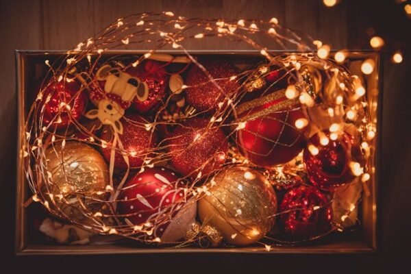 Decluttering Your Christmas Decor