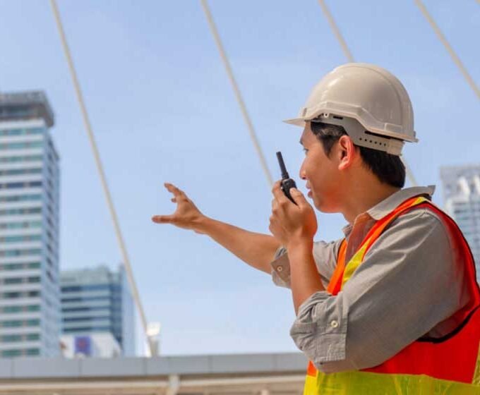 Benefits of Using Push-to-Talk Devices in Your Workplace