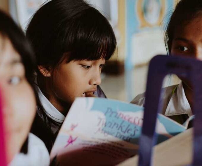 How-to-Cultivate-Creativity-in-Children-Through-Montessori-Practices