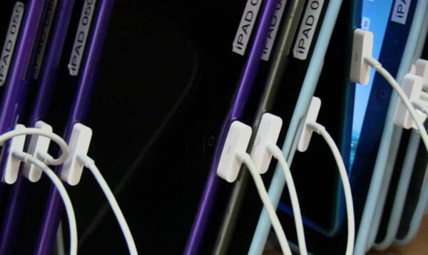 How to Select the Right Mobile Device Charging Solution for Your Needs