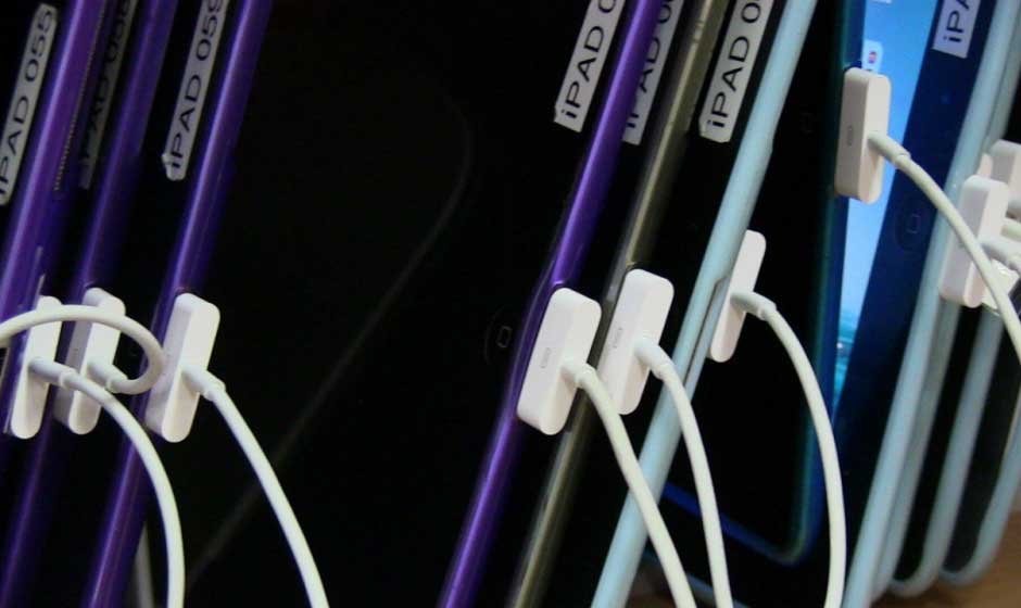 How to Select the Right Mobile Device Charging Solution for Your Needs