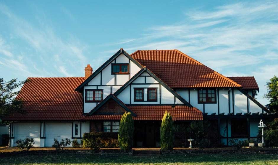 Navigating Life Transitions: Simplifying Home Sales After Inheritance