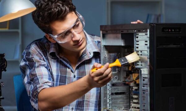 What-Matters-Most-in-a-PC-Repair-Service