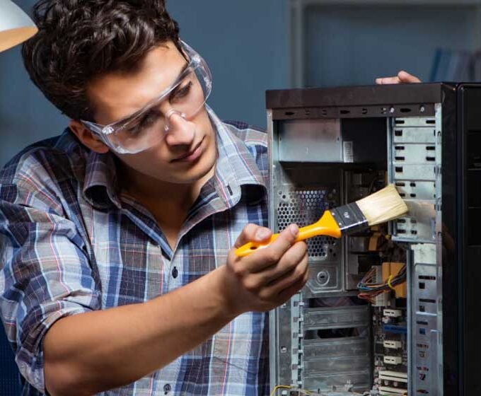 What-Matters-Most-in-a-PC-Repair-Service