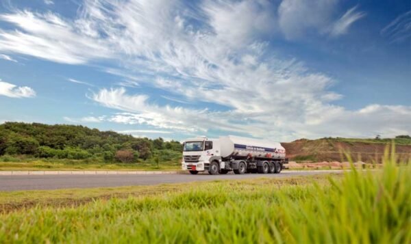 Where To Find the Best Fuel Supplier for Your Needs