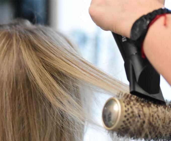 Practical and simple tips for using hair dryers
